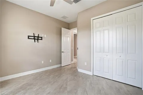 $999,900 | 28076 Foxrock Court, Bonita Springs, FL 34135