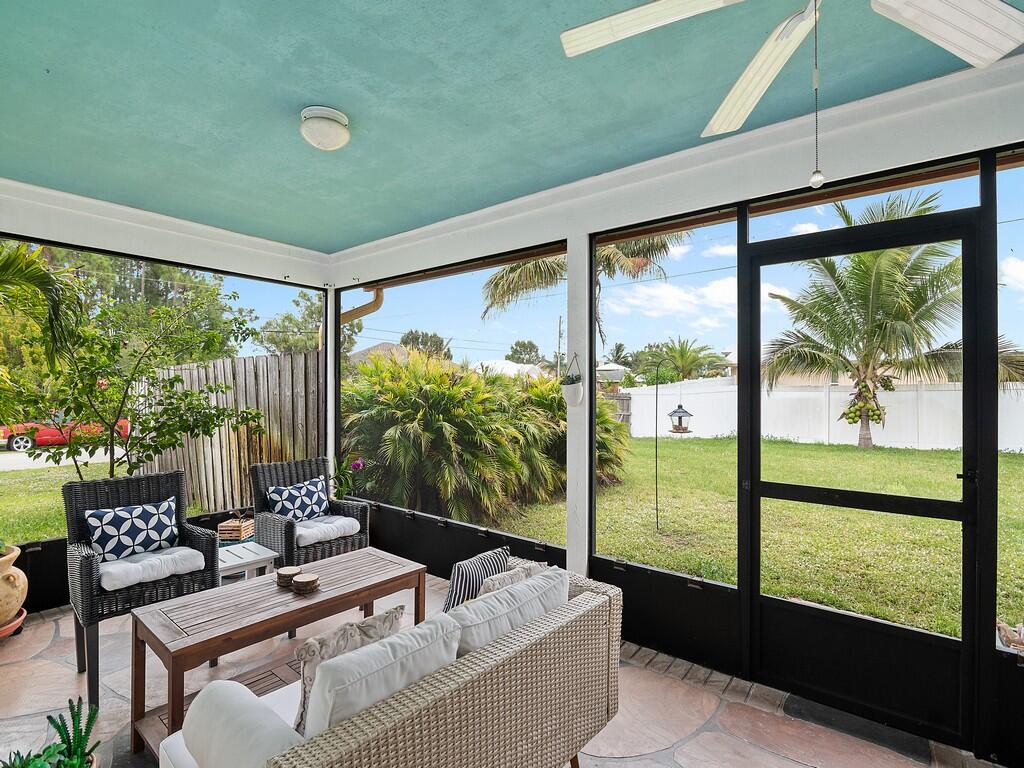 4401 Southwest Babylon Street Port St. Lucie, FL 34953 - Photo 25 of 39 Image00028