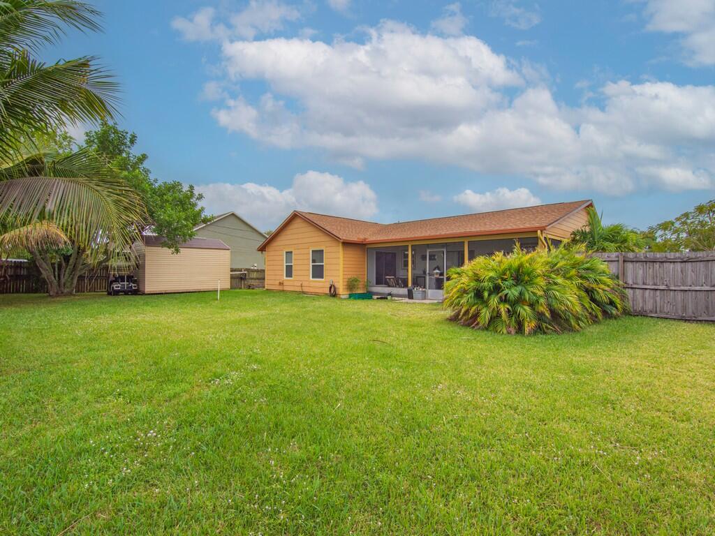4401 Southwest Babylon Street Port St. Lucie, FL 34953 - Photo 28 of 39 Image00032