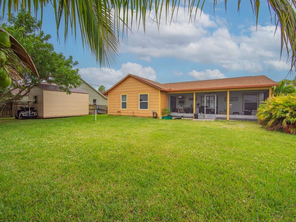 4401 Southwest Babylon Street Port St. Lucie, FL 34953 - Photo 29 of 39 Image00033