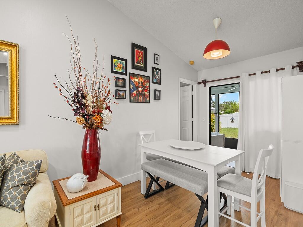 4401 Southwest Babylon Street Port St. Lucie, FL 34953 - Photo 5 of 39 Image00006