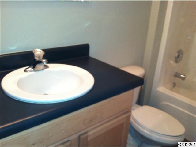 653 Raphael Place, Unit 653 Charlotte, NC 28205 - Photo 12 of 12