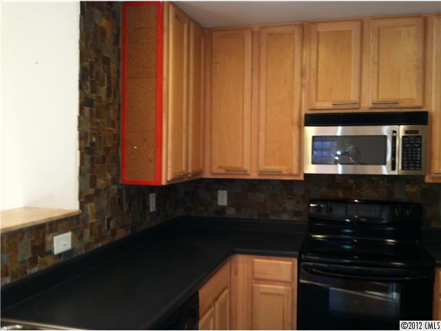 653 Raphael Place, Unit 653 Charlotte, NC 28205 - Photo 6 of 12