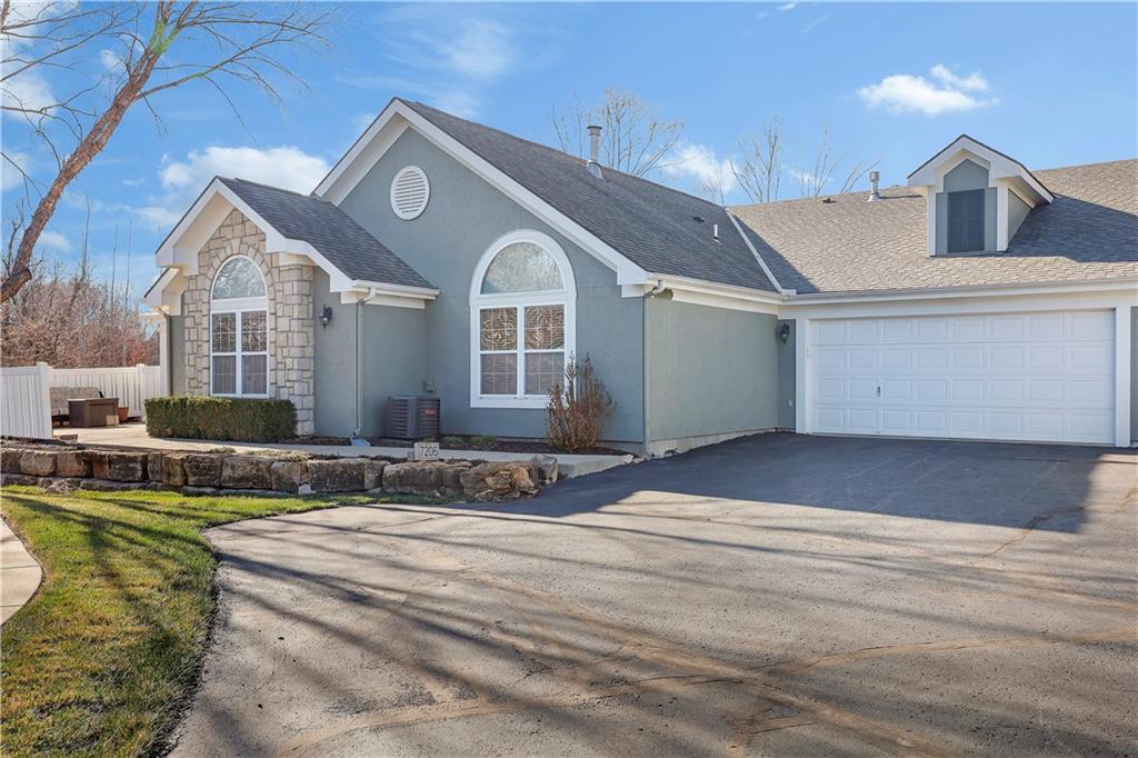 7206 Meadow View Street Shawnee, KS 66227 - Photo 1 of 1