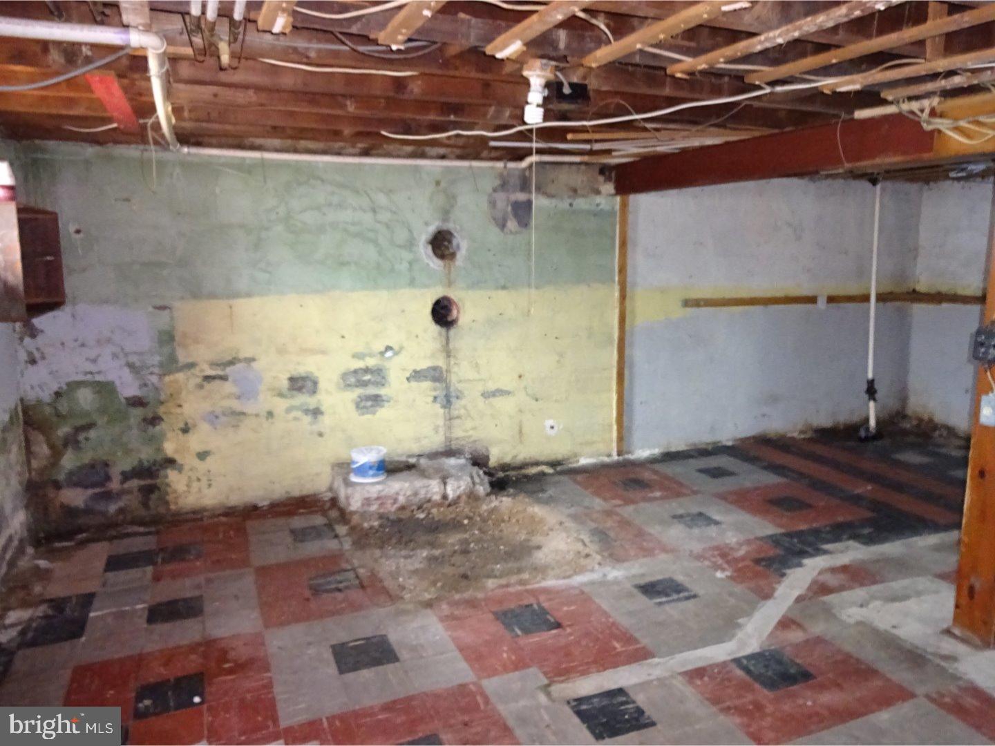 4419 Aberdale Road Philadelphia, PA 19136 - Photo 15 of 16 Basement