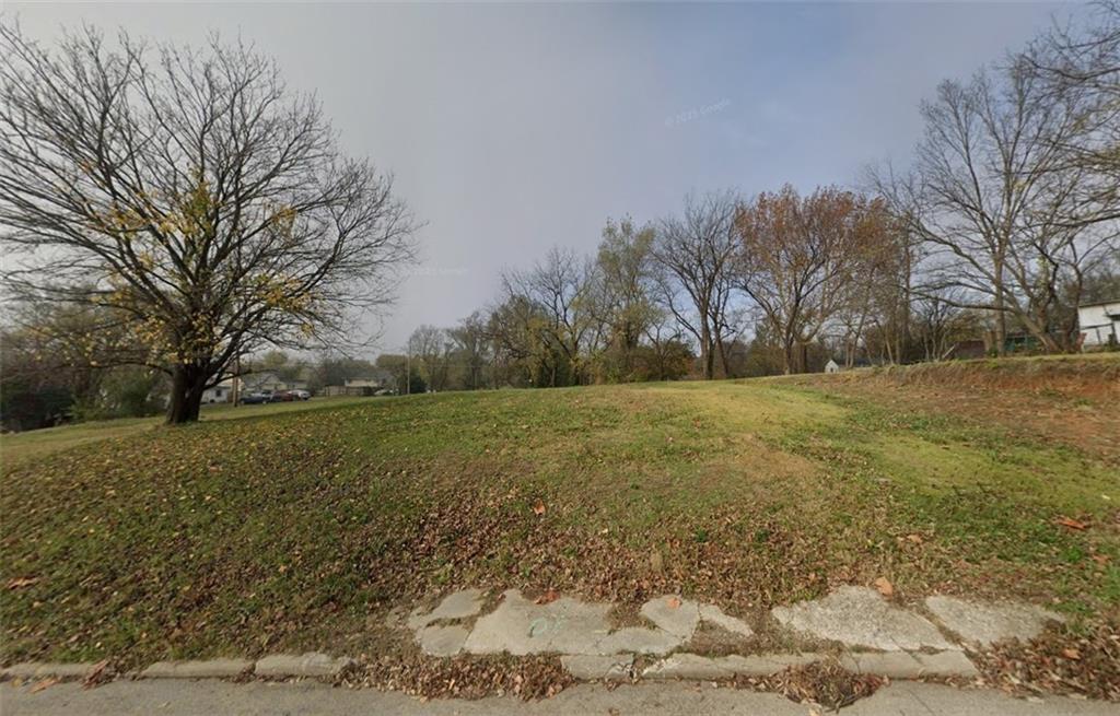 1119 Ash Street Atchison, KS 66002 - Photo 2 of 5