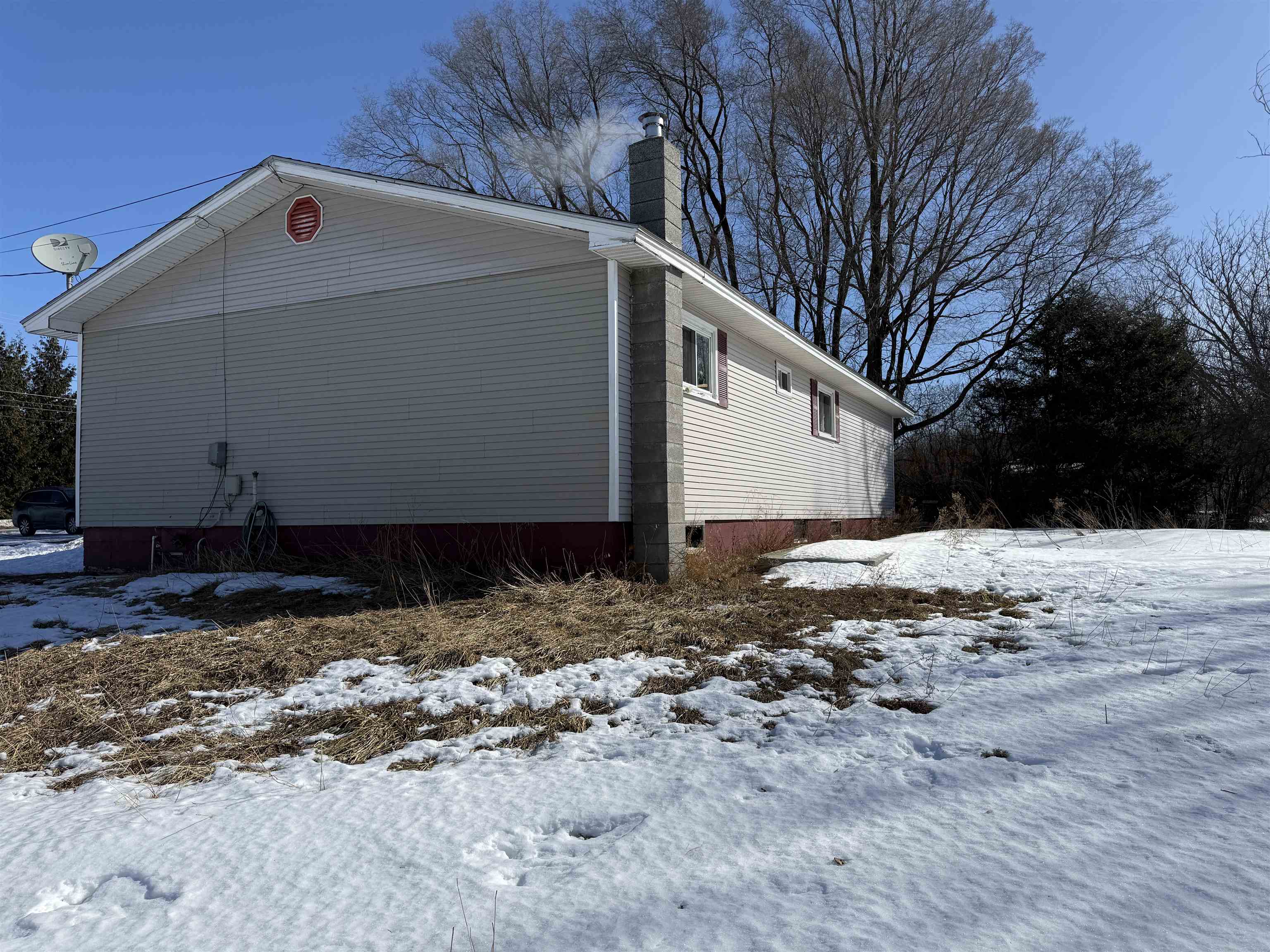 4131 Lower Newton Road St. Albans Town, VT 05488 - Photo 3 of 26