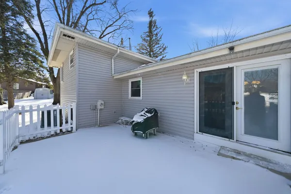 $399,900 | 3-n071 Springvale Road, West Chicago, IL 60185