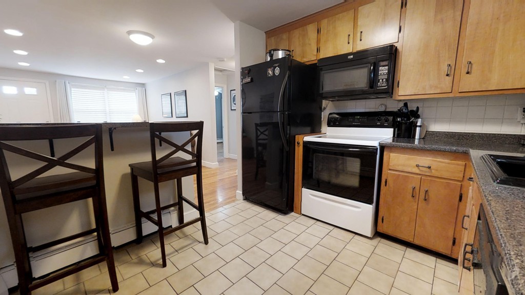 71 Jensen Road, Unit 71 Watertown, MA 02472 - Photo 7 of 14 Gallery Image 7