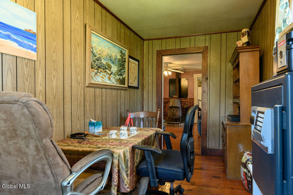 1483 County Rte 49 Argyle, NY 12809 - Photo 26 of 31 dining room