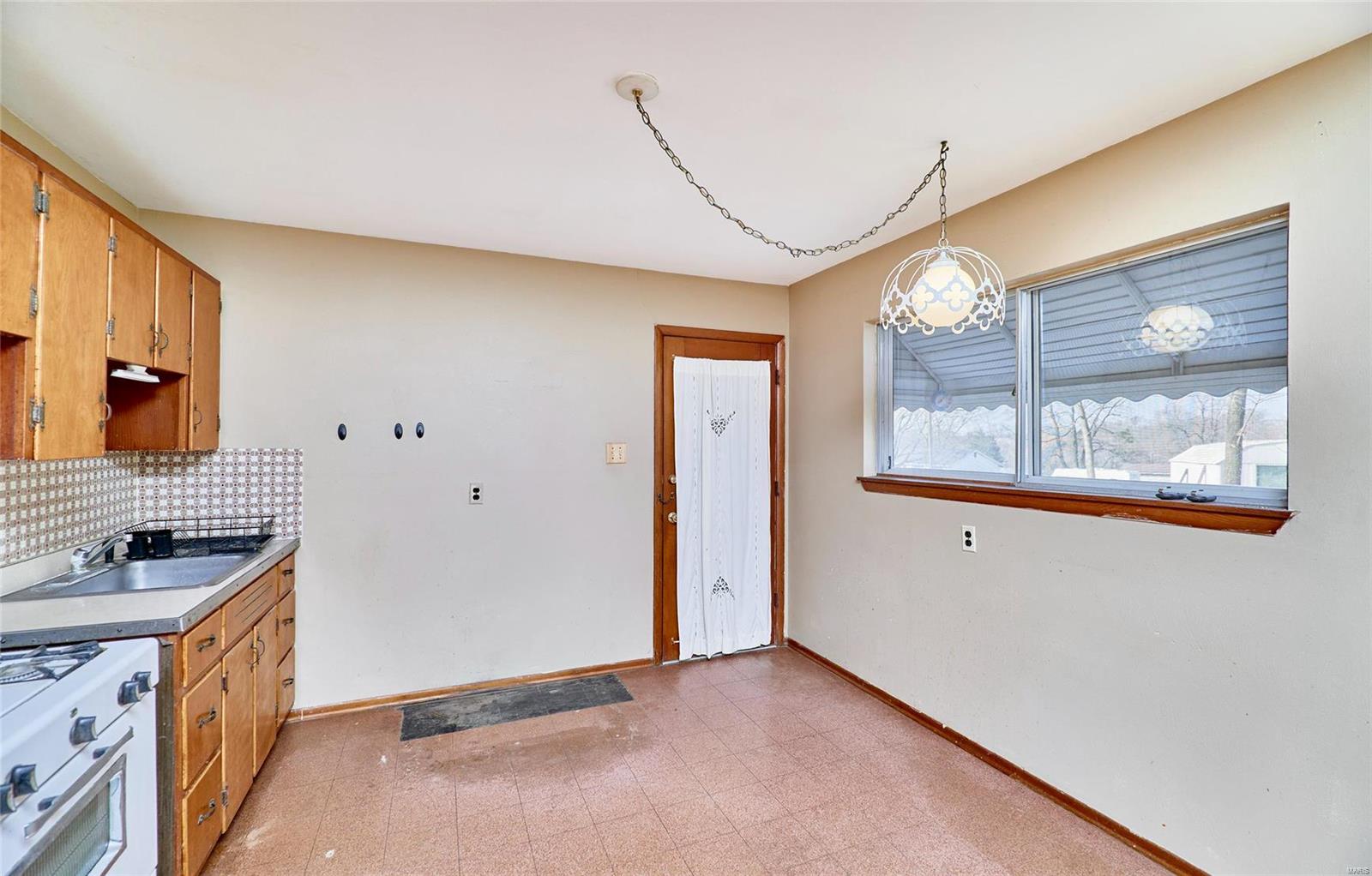 30 West Springfield Road St. Clair, MO 63077 - Photo 20 of 45