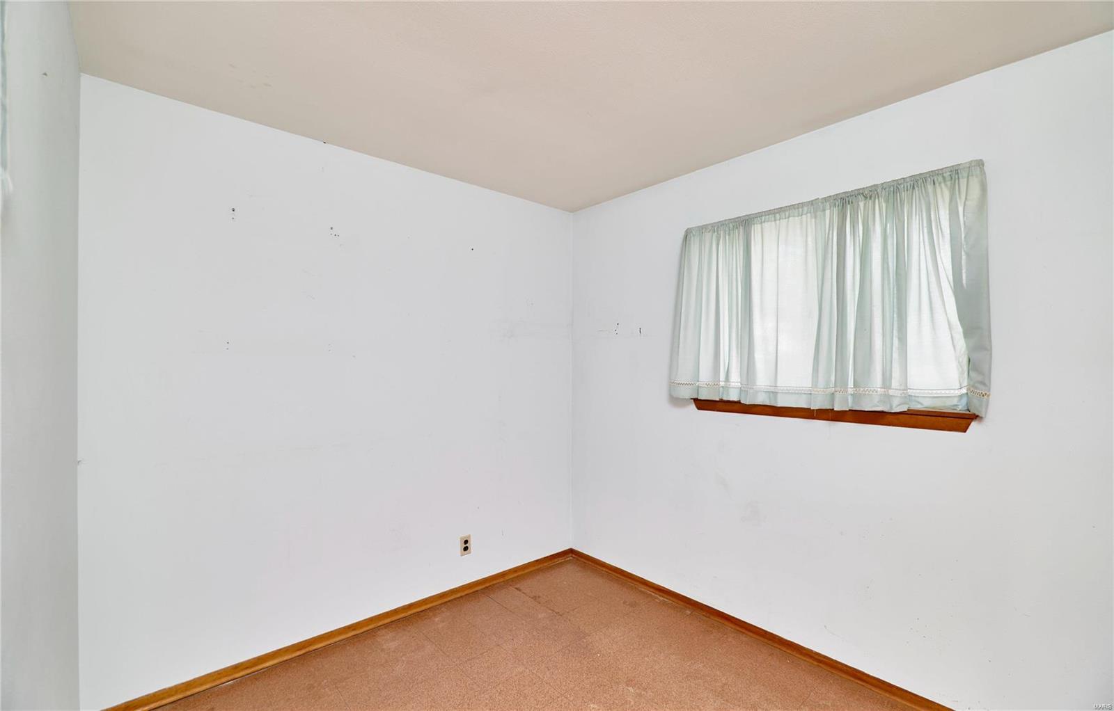 30 West Springfield Road St. Clair, MO 63077 - Photo 22 of 45