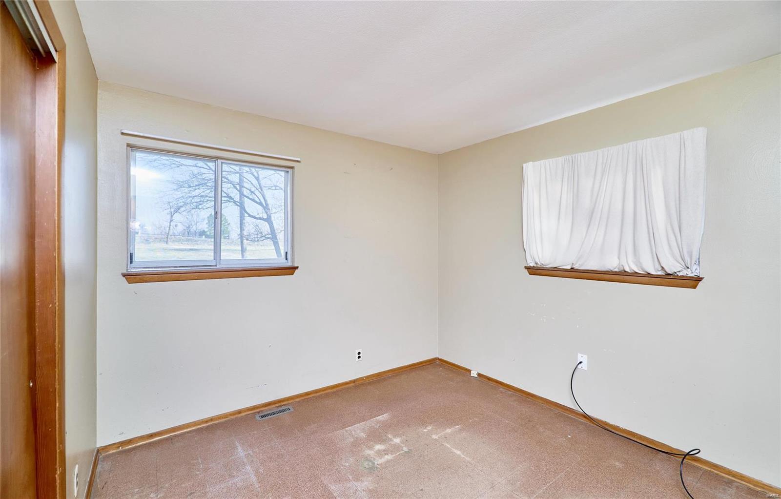 30 West Springfield Road St. Clair, MO 63077 - Photo 25 of 45