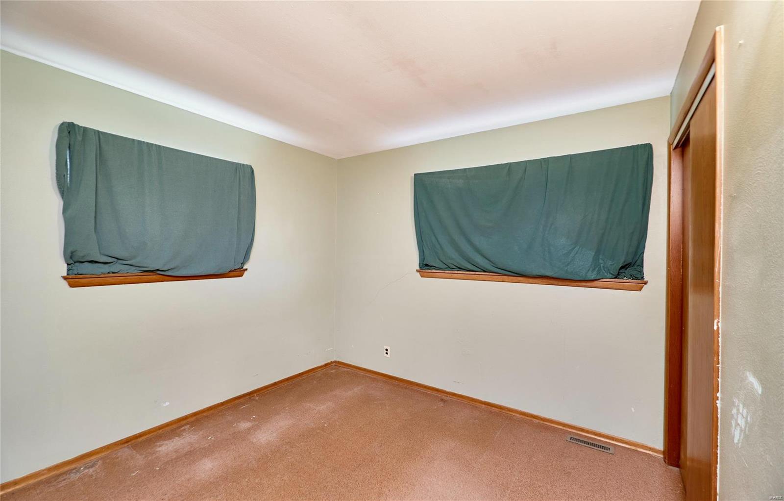 30 West Springfield Road St. Clair, MO 63077 - Photo 31 of 45