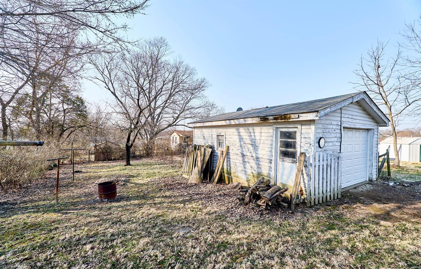 30 West Springfield Road St. Clair, MO 63077 - Photo 42 of 45