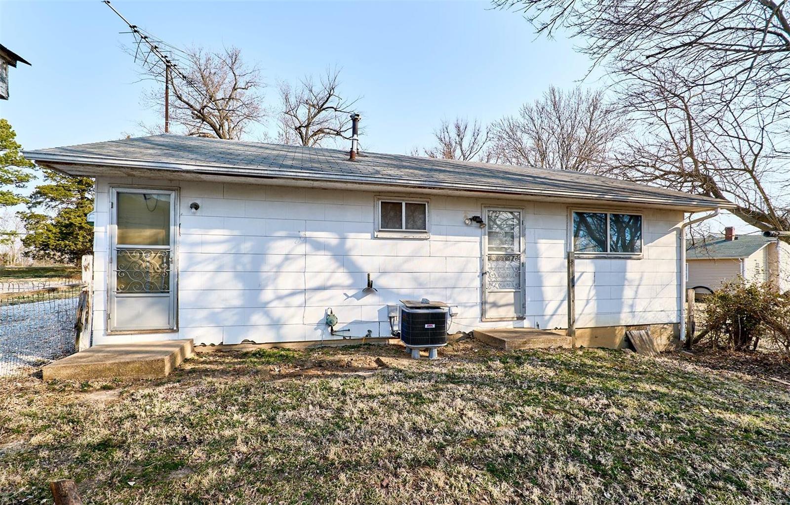 30 West Springfield Road St. Clair, MO 63077 - Photo 45 of 45