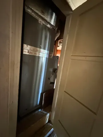 a view of walk in closet