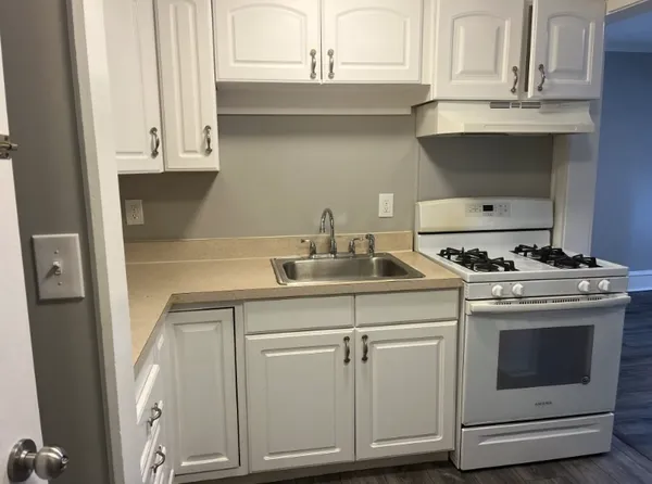 $1,700 | 55 Summer Street, Unit 1, Haverhill, MA 01830