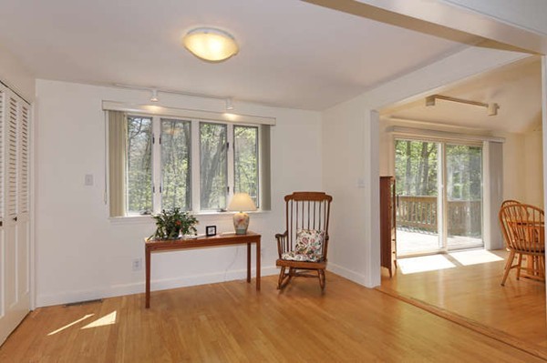 16 Hilldale Road Ashland, MA 01721 - Photo 5 of 23 Gallery Image 5