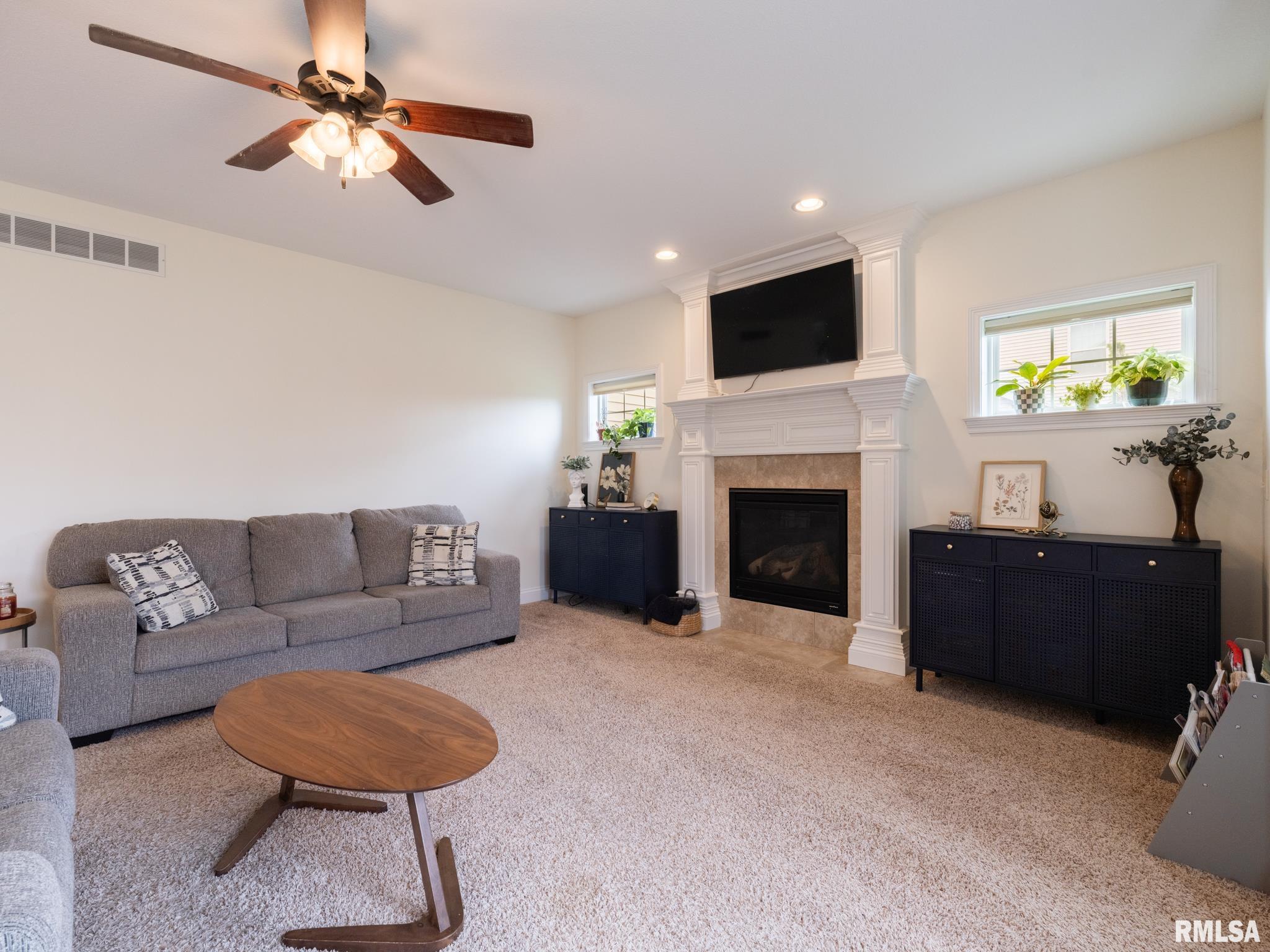 1716 Rustic Oak Drive Washington, IL 61571 - Photo 23 of 77