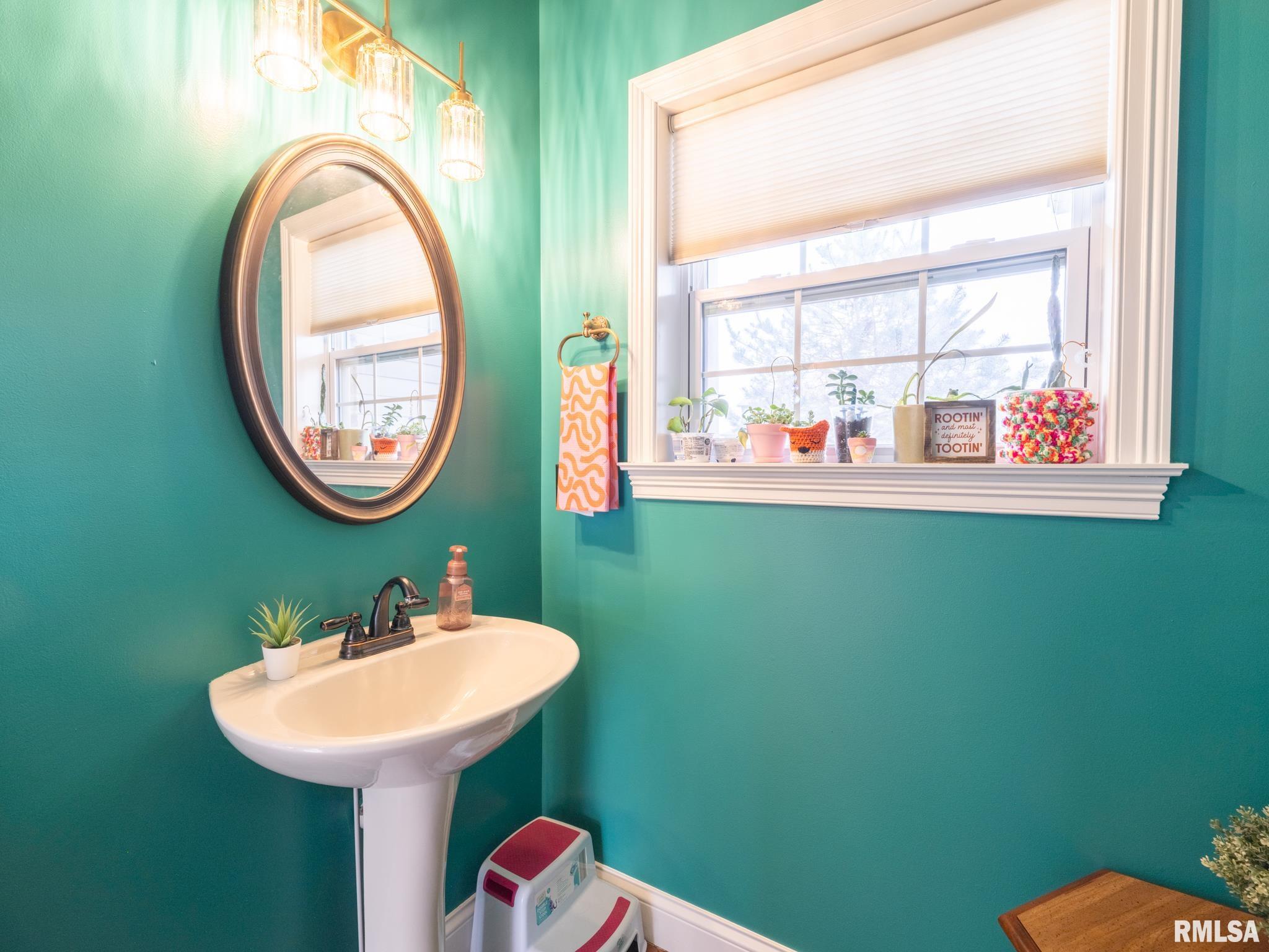 1716 Rustic Oak Drive Washington, IL 61571 - Photo 29 of 77