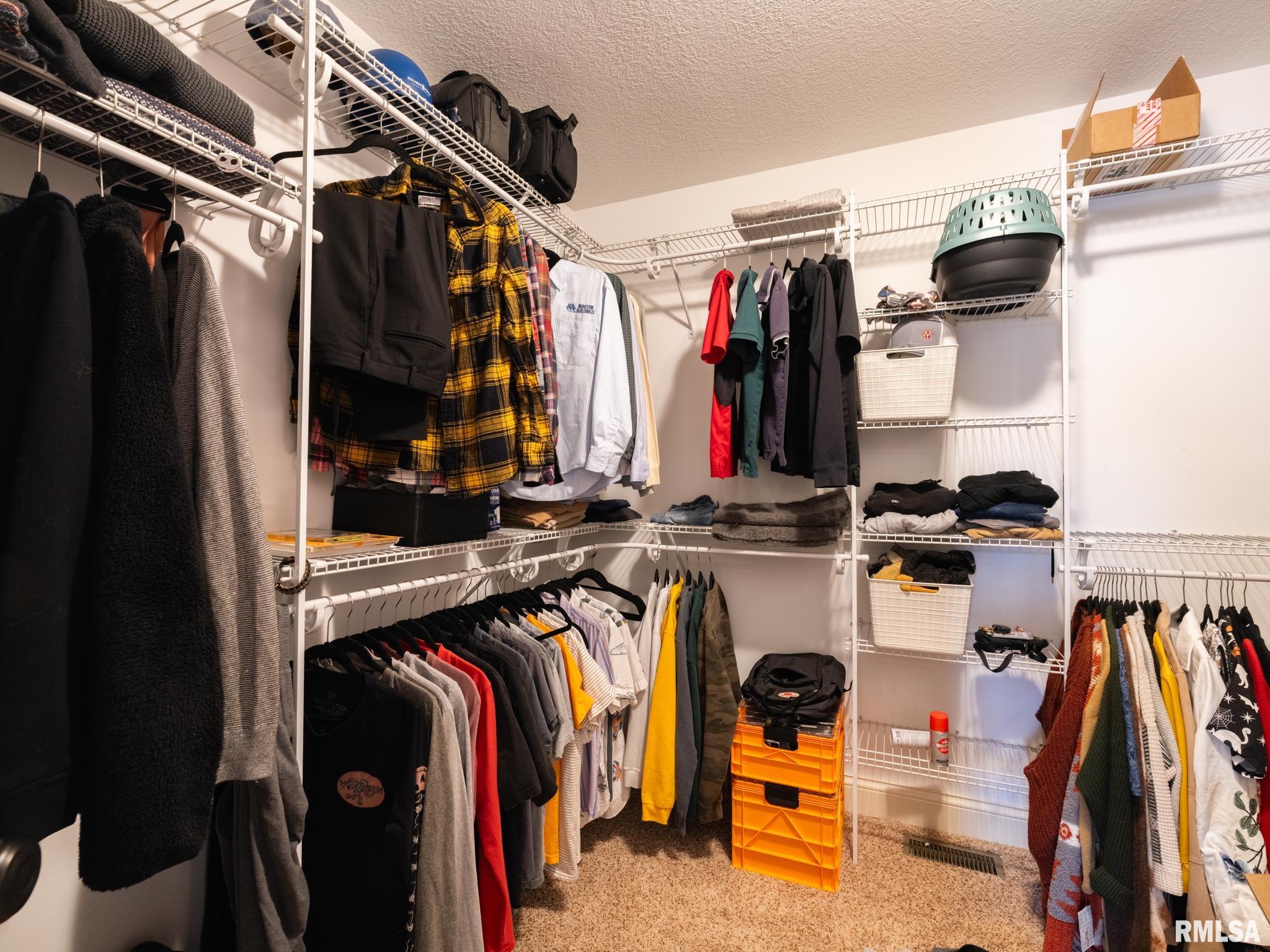 1716 Rustic Oak Drive Washington, IL 61571 - Photo 37 of 77