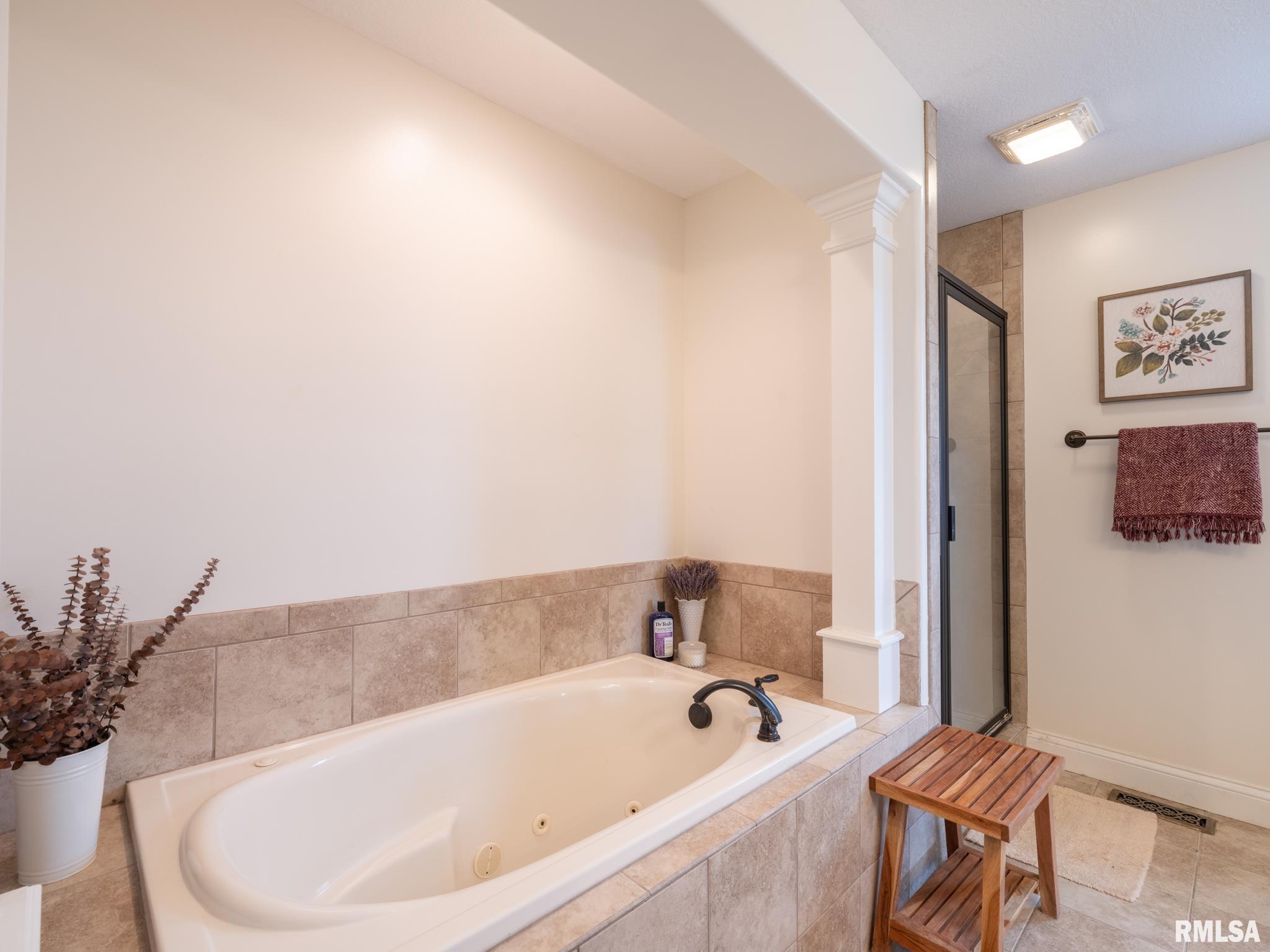 1716 Rustic Oak Drive Washington, IL 61571 - Photo 38 of 77