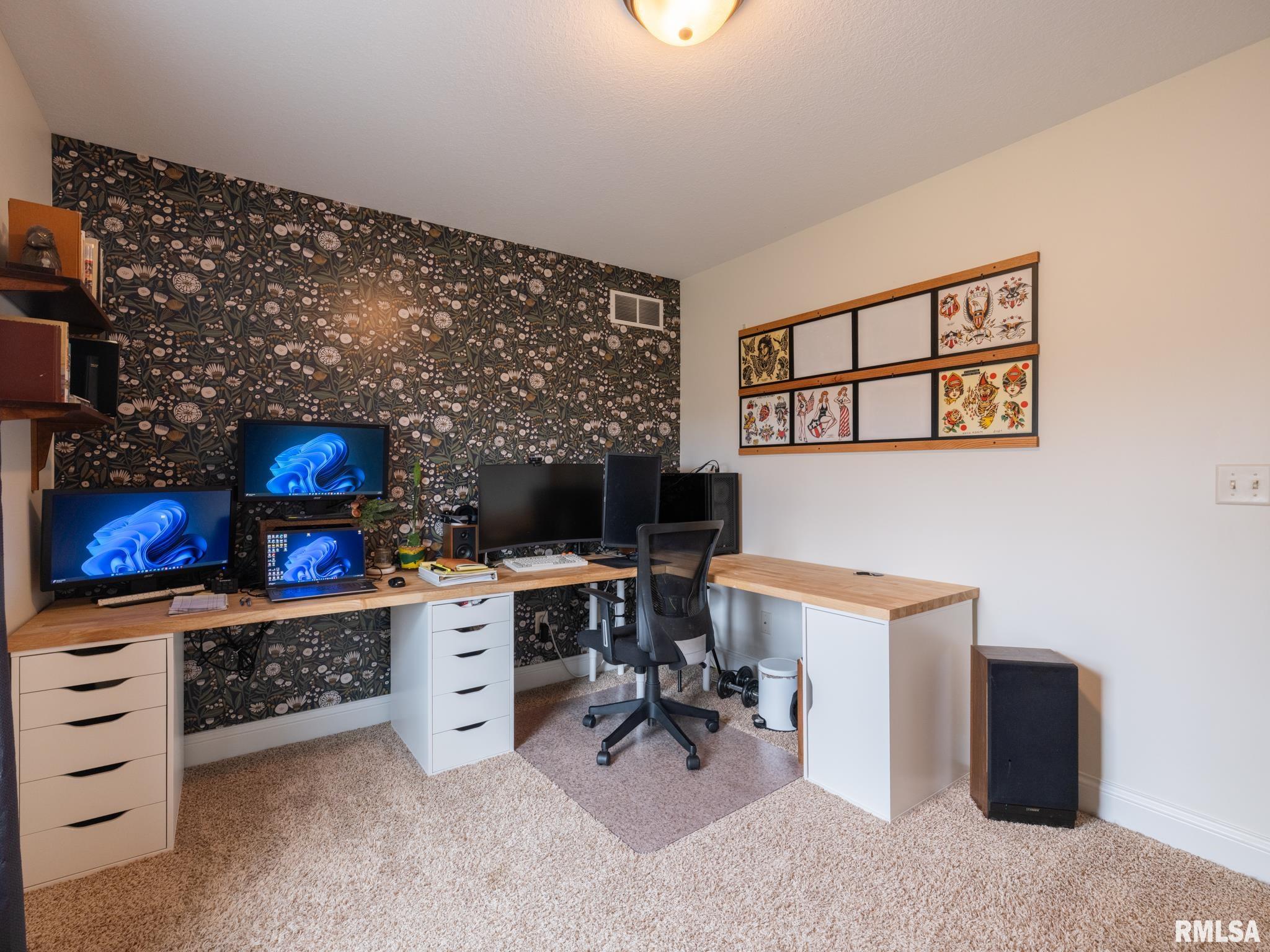 1716 Rustic Oak Drive Washington, IL 61571 - Photo 41 of 77