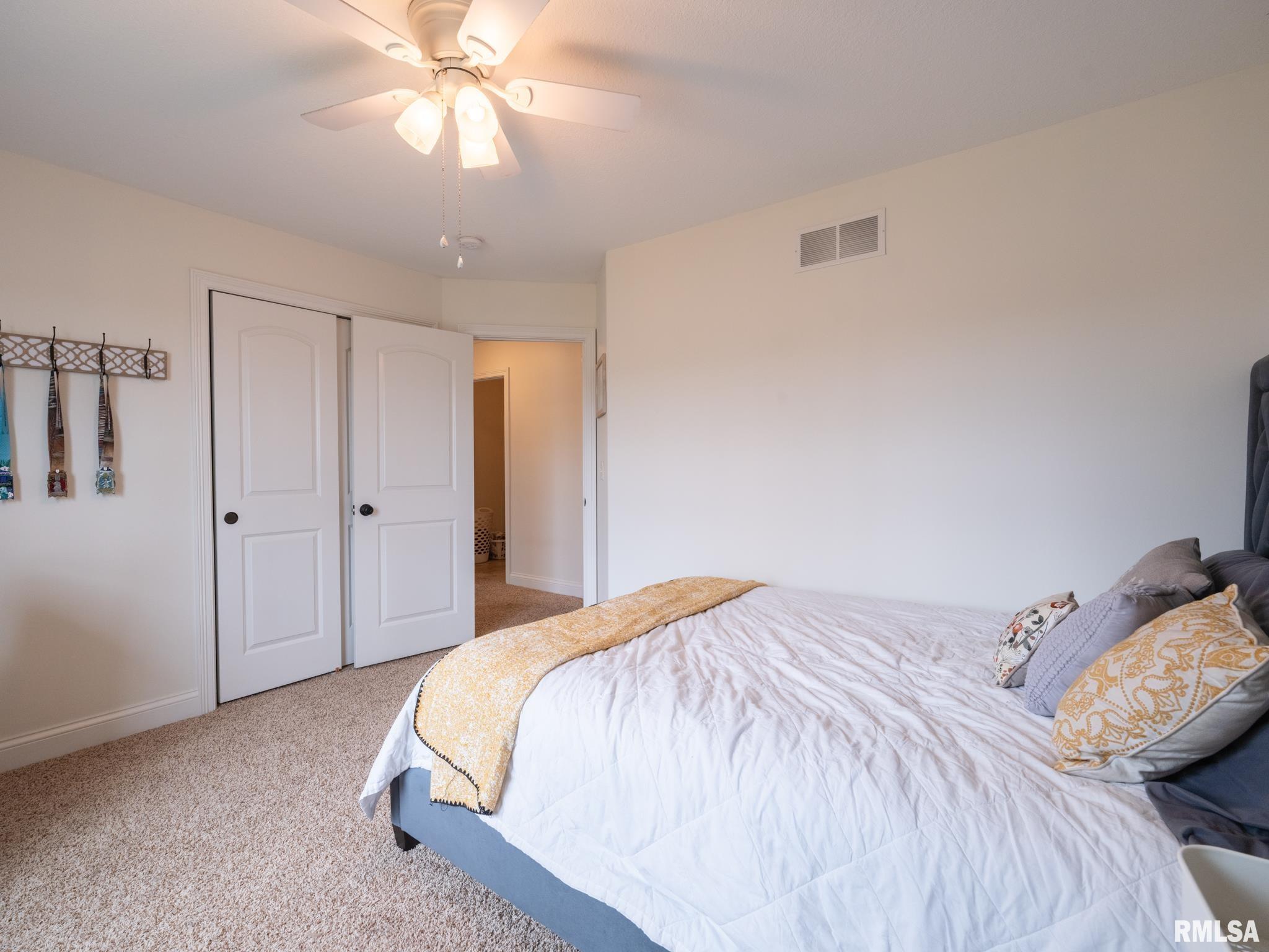 1716 Rustic Oak Drive Washington, IL 61571 - Photo 46 of 77