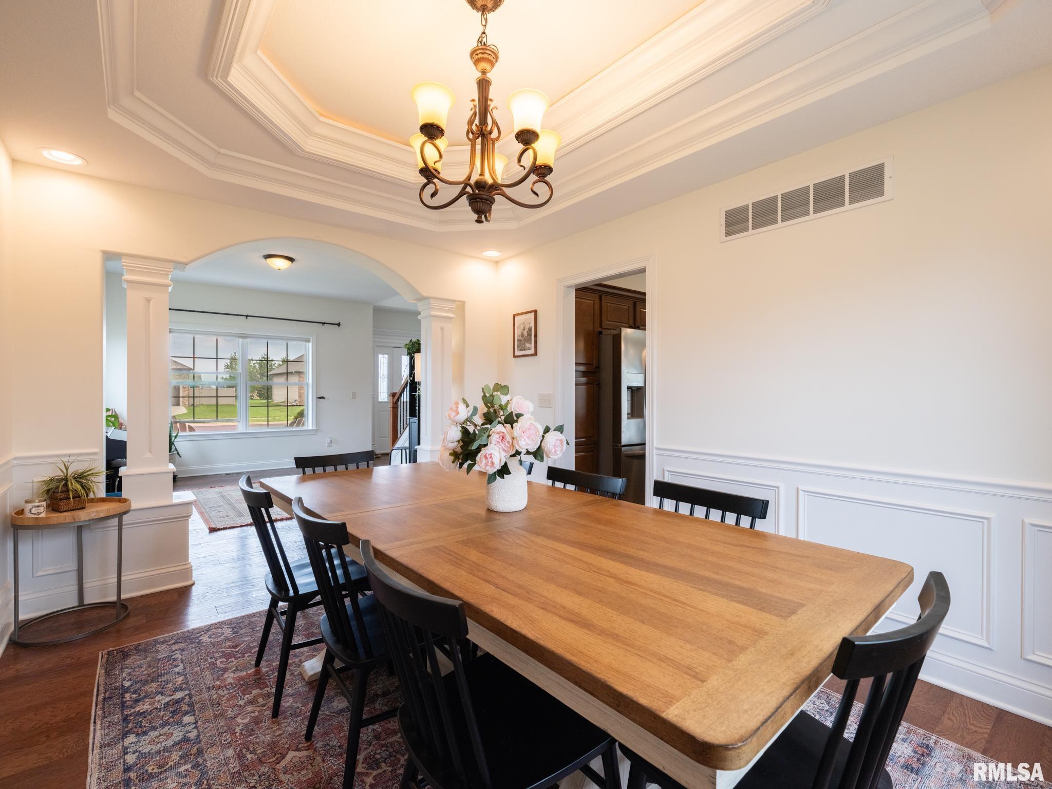 1716 Rustic Oak Drive Washington, IL 61571 - Photo 5 of 77