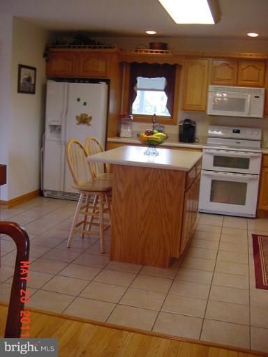 33 Jumpgate Loop Elkton, MD 21921 - Photo 21 of 29 Kitchen
