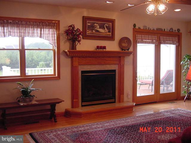 33 Jumpgate Loop Elkton, MD 21921 - Photo 28 of 29 Living Room