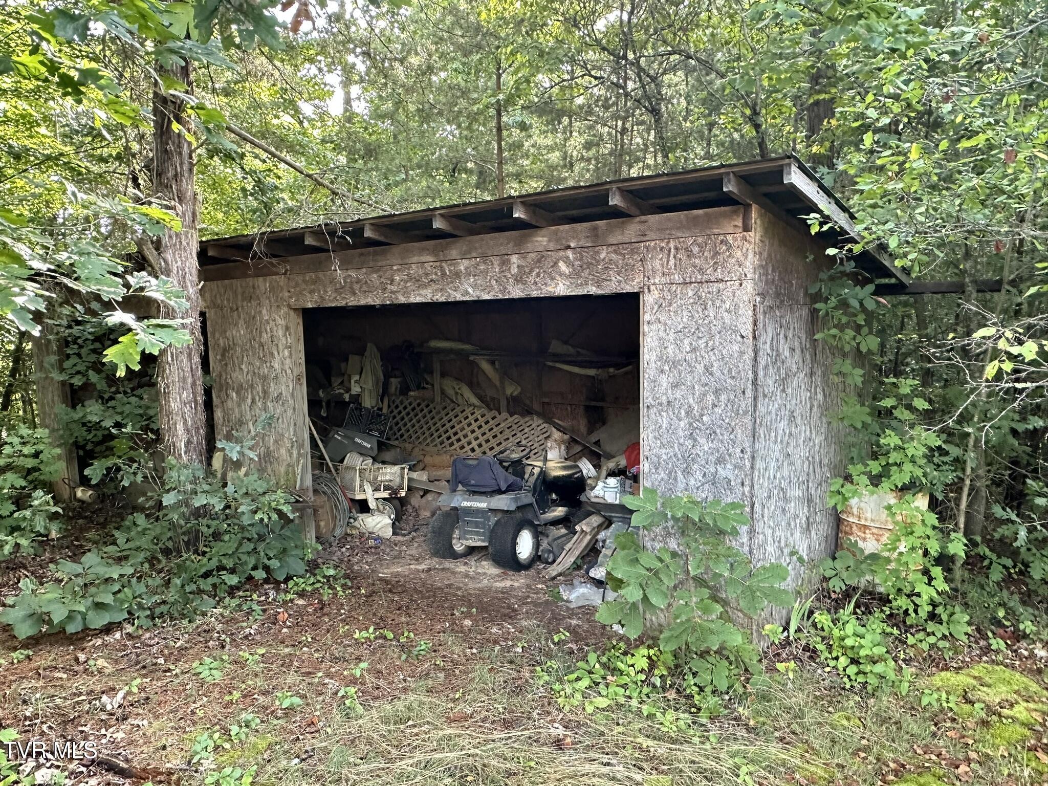 252 Slaton Farm Road Dandridge, TN 37725 - Photo 21 of 35 21