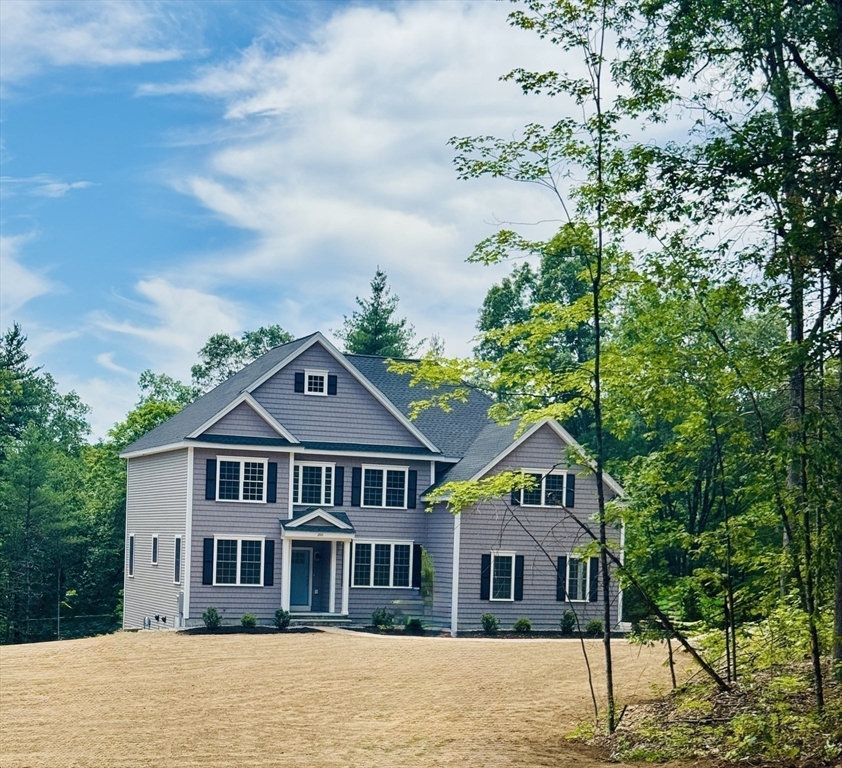 118 Randall Road Berlin, MA 01503 - Photo 4 of 32