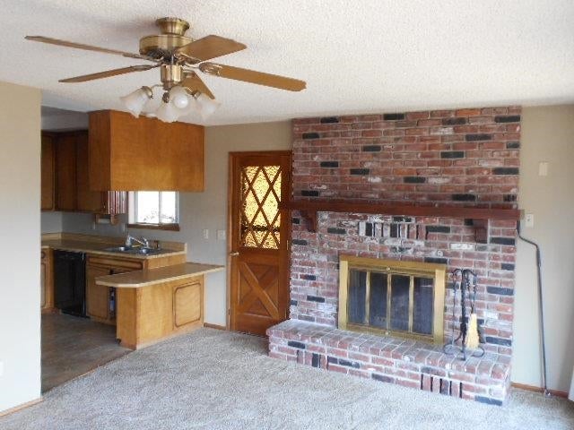 176 Humbug Road Yreka, CA 96097 - Photo 3 of 25 Gallery Image 3