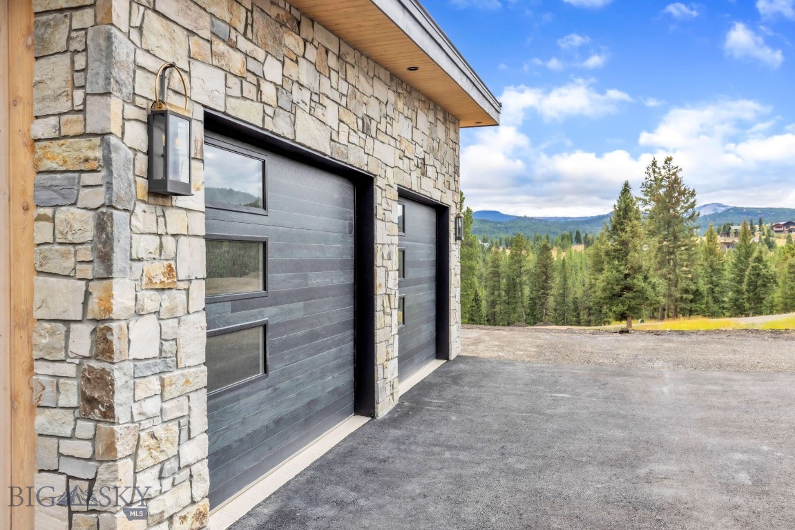 140 Rising Bear Road Big Sky, MT 59716 - Photo 8 of 97 Gallery Image 8