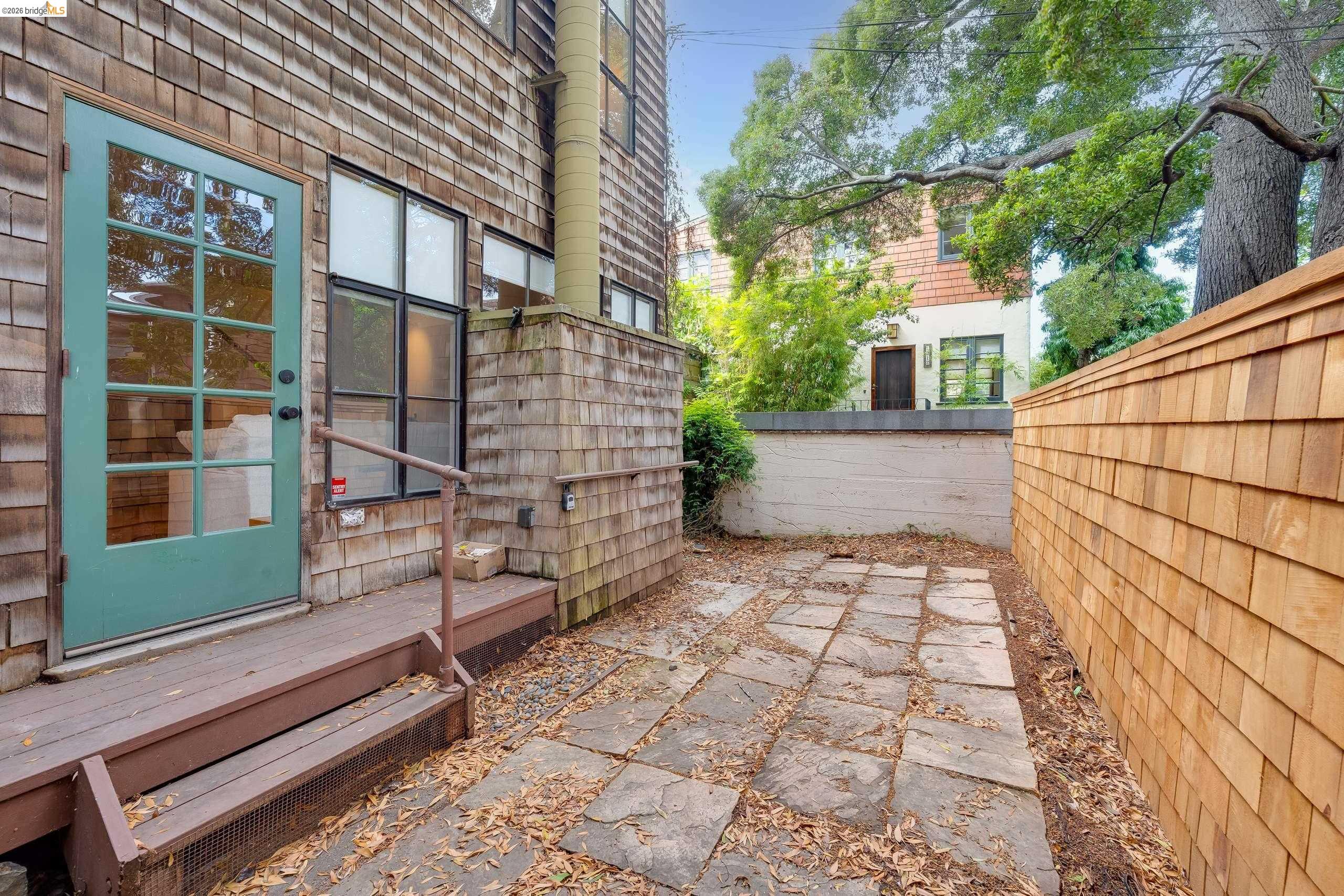 2316 Blake Street, Unit A Berkeley, CA 94704 - Photo 29 of 30 View of patio