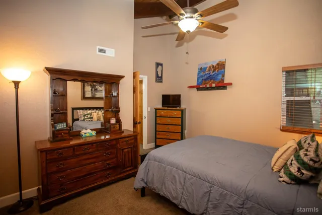 $699,000 | 2569 Alma Avenue, South Lake Tahoe, CA 96150