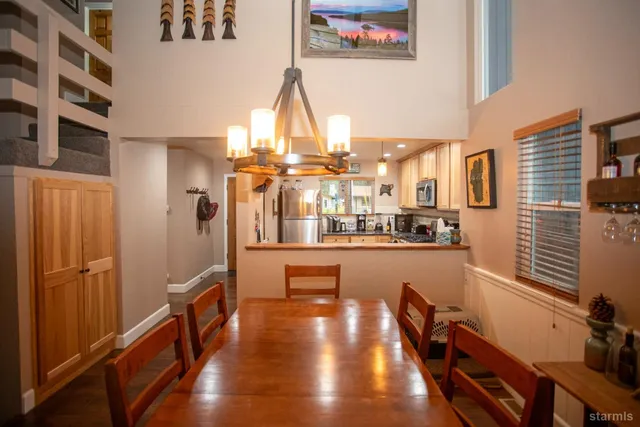 $699,000 | 2569 Alma Avenue, South Lake Tahoe, CA 96150