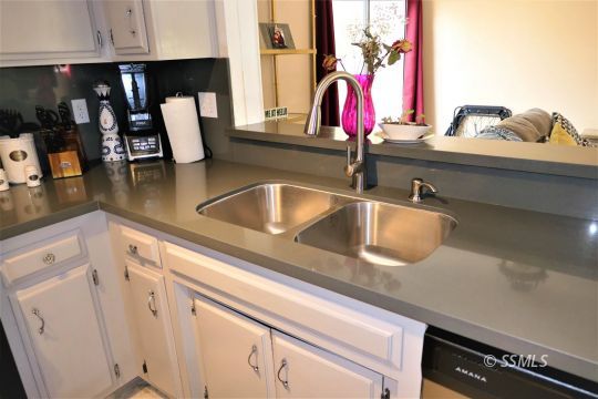 732 West Dolphin Avenue Ridgecrest, CA 93555 - Photo 12 of 35 Gallery Image 12