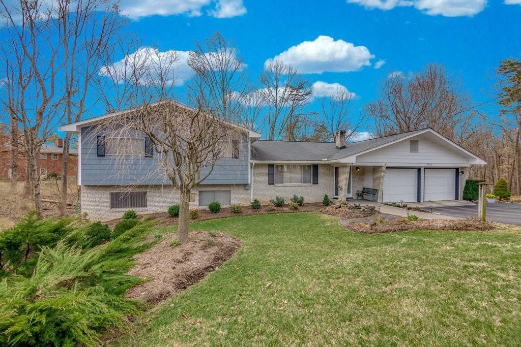 2501 Sharmar Road Roanoke, VA 24018 - Photo 2 of 38 002-302242-2501 Sharmar Road 02_7361244