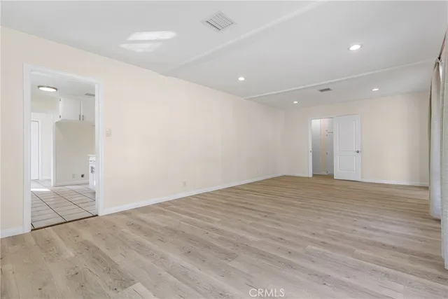 $4,000 | 14724 Strathern Street, Panorama City, CA 91402