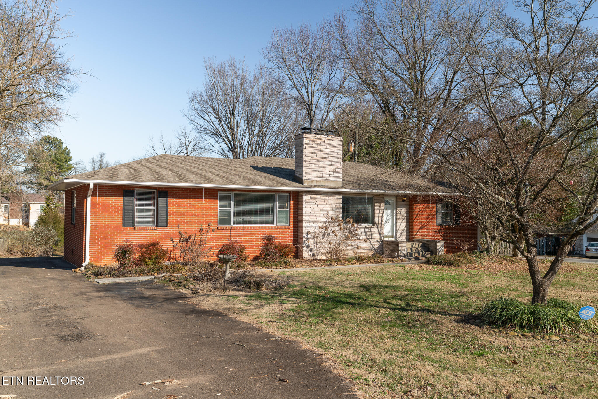 5009 Sunset Road West Knoxville, TN 37914 - Photo 1 of 37 untitled-1