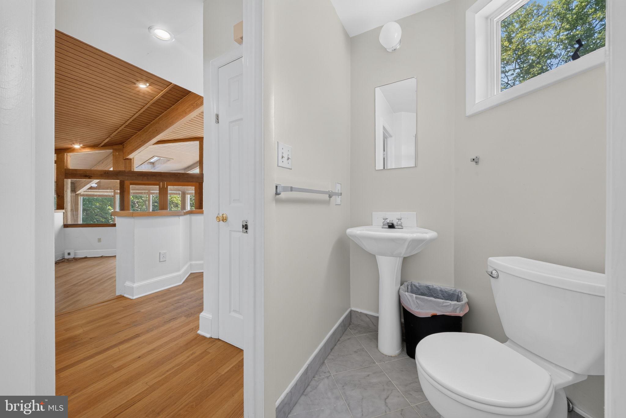 2963 Albemarle Street Northwest Washington, DC 20008 - Photo 27 of 45