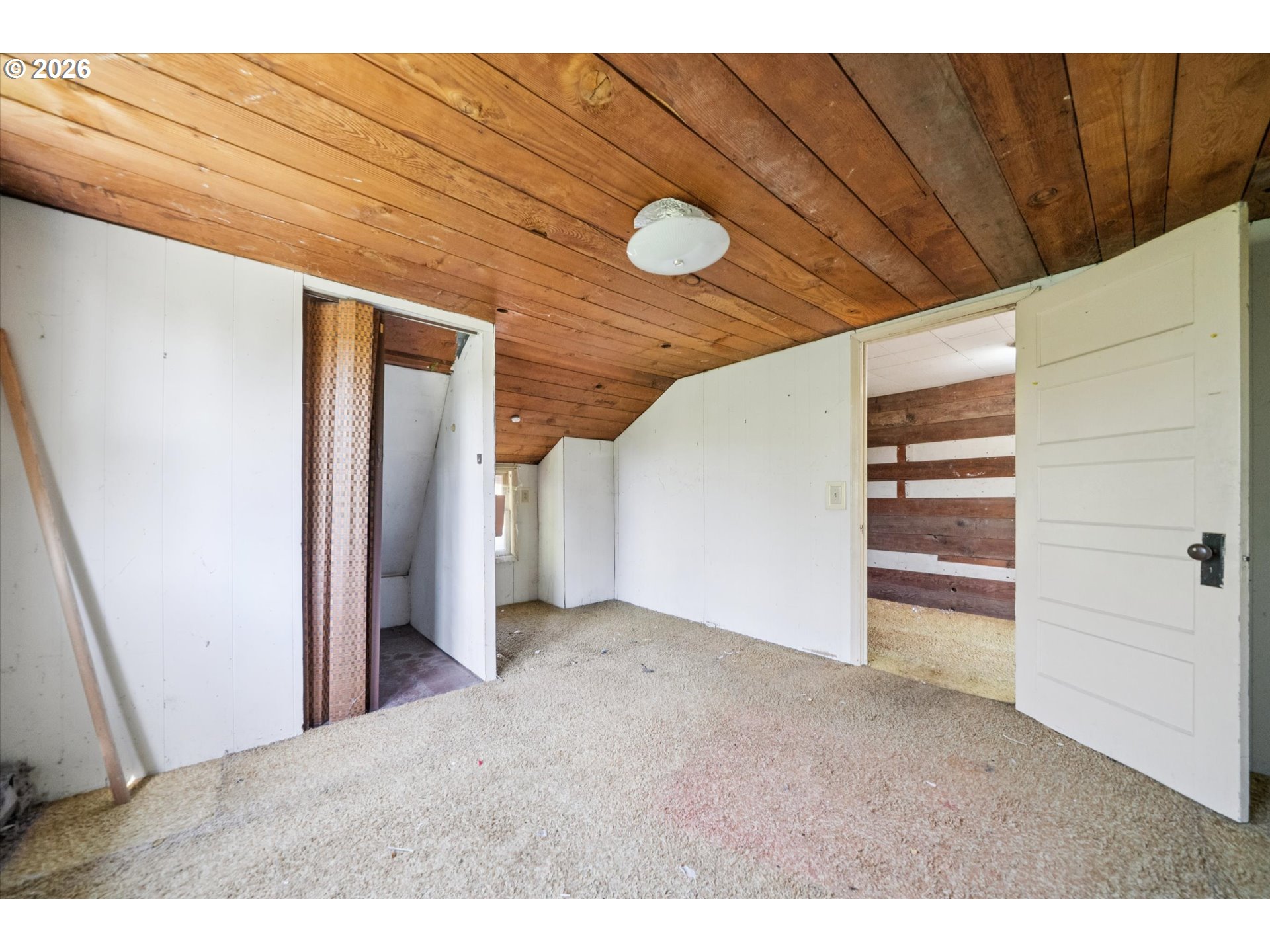 4450 Southwest 107th Avenue Beaverton, OR 97005 - Photo 26 of 34 Bedroom