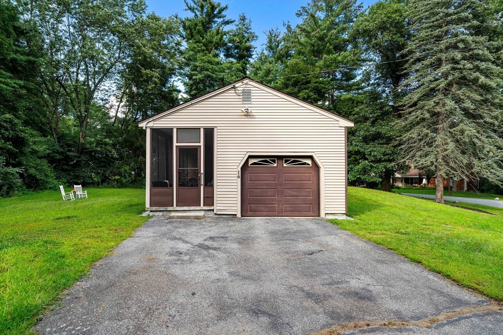 16 Crown Road Westford, MA 01886 - Photo 3 of 35 Gallery Image 3