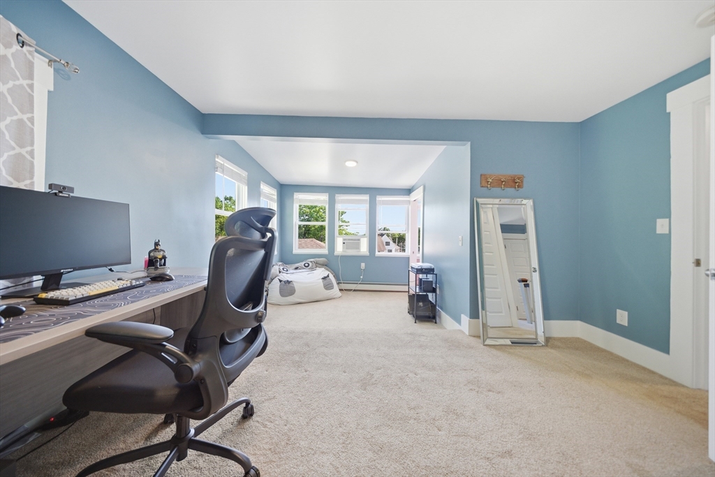 131 Pearl Street Gardner, MA 01440 - Photo 26 of 41