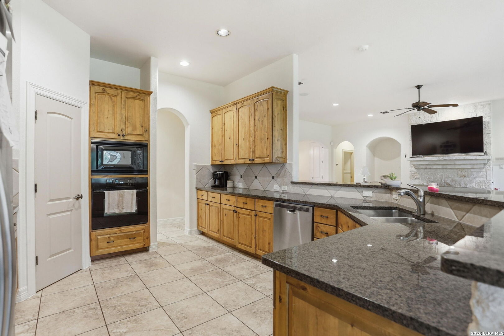 13314 Wind Ridge Helotes, TX 78023 - Photo 8 of 27