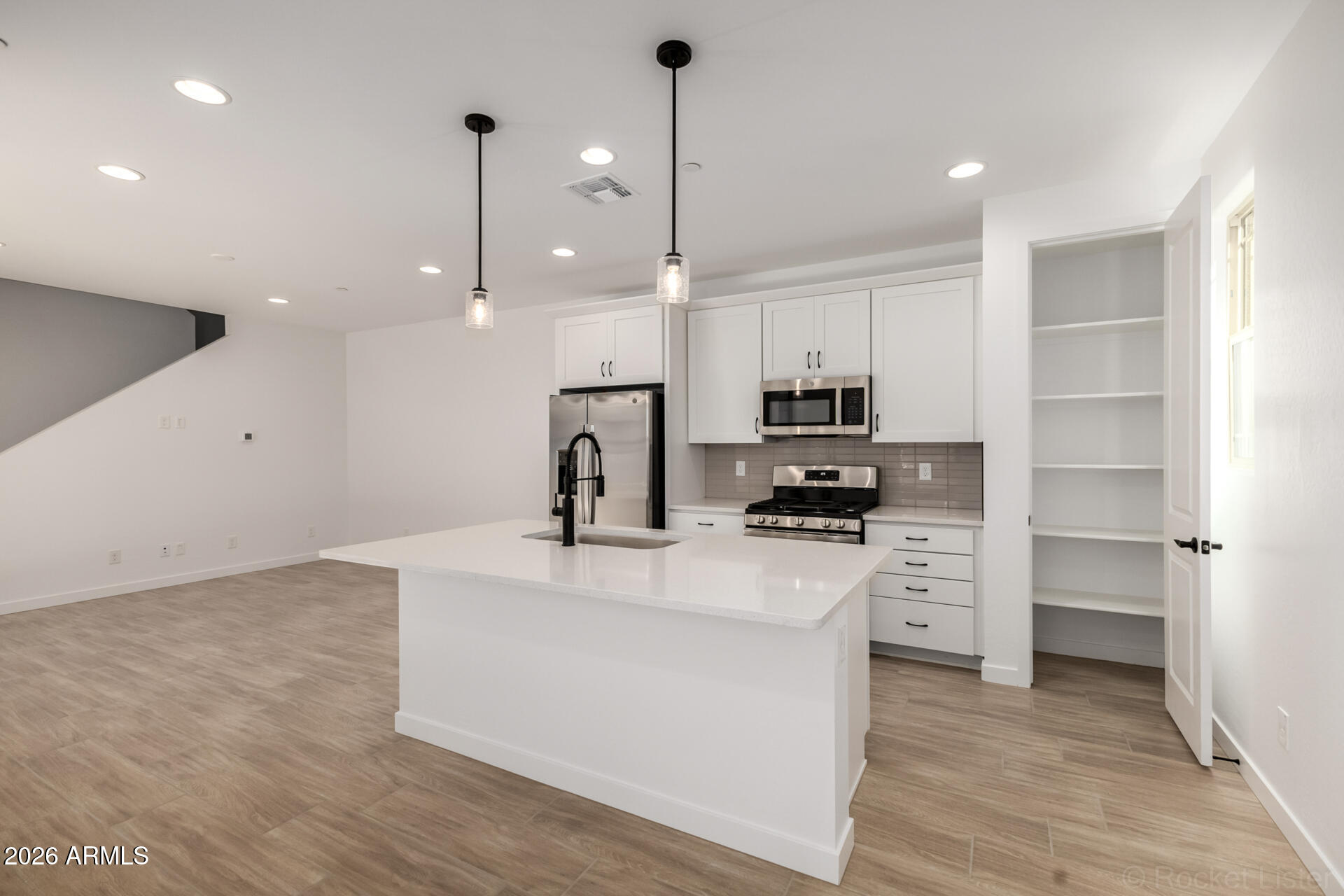 20612 West Thomas Road Buckeye, AZ 85396 - Photo 3 of 30