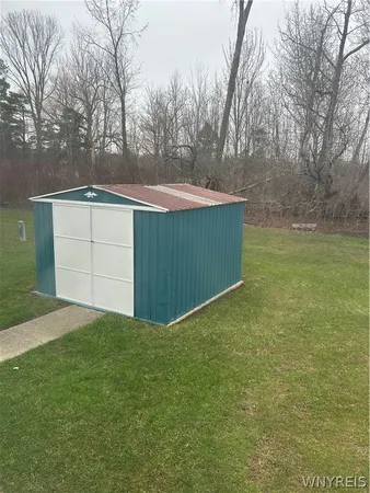 $32,900 | 1066 Karen Drive, Evans, NY 14006